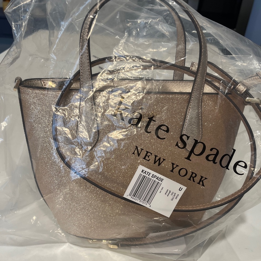 ♠️Kate Spade crossbody! - Picture 4 of 16